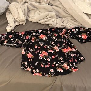 VENUS Black Floral Off-Shoulder Top